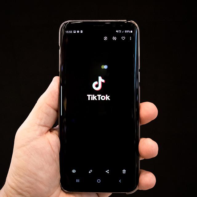 cara reset konten di beranda tiktok atau FYP